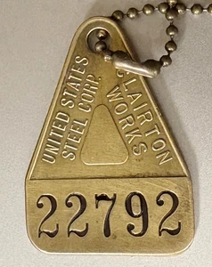 Vintage US STEEL CORP Time Check etichetta ottone: CLAIRTON WORKS; Pittsburgh Area Coca-Cola Mfg - Foto 1 di 2