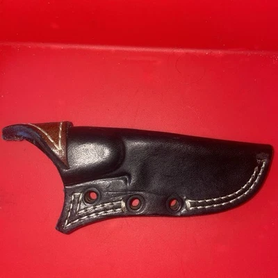 Custom leather sheath for the ESEE Izula Or Izula 2 (Knife Not Included) - Image 1 of 3