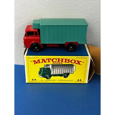 Matchbox #44 GMC REFRIGERATOR TRUCK red & turquoise BPW diecast BOXED - Image 1 of 4