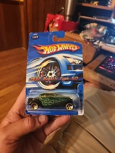 2006 Hot Wheels 1932 Bugatti Type 50 #177 Gold 5 Hole Green w/Flames New - Picture 1 of 6