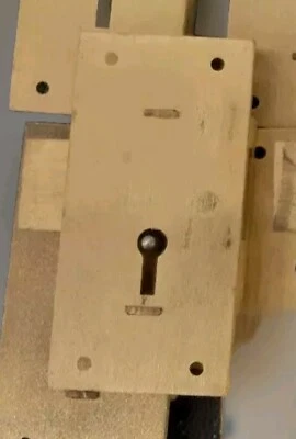 3.5" Straight cupboard lock 1 lever (3133/3.5) - Image 1 of 4