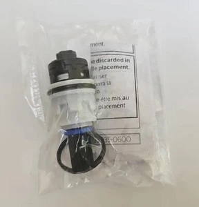 Pfister 910-0320 Wasserhahnkartusche NEU - Bild 1 von 2