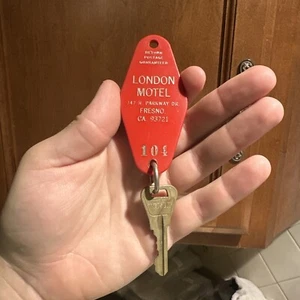 RARE London Motel Key Fresno California Hotel Motel Key Fob - Picture 1 of 3
