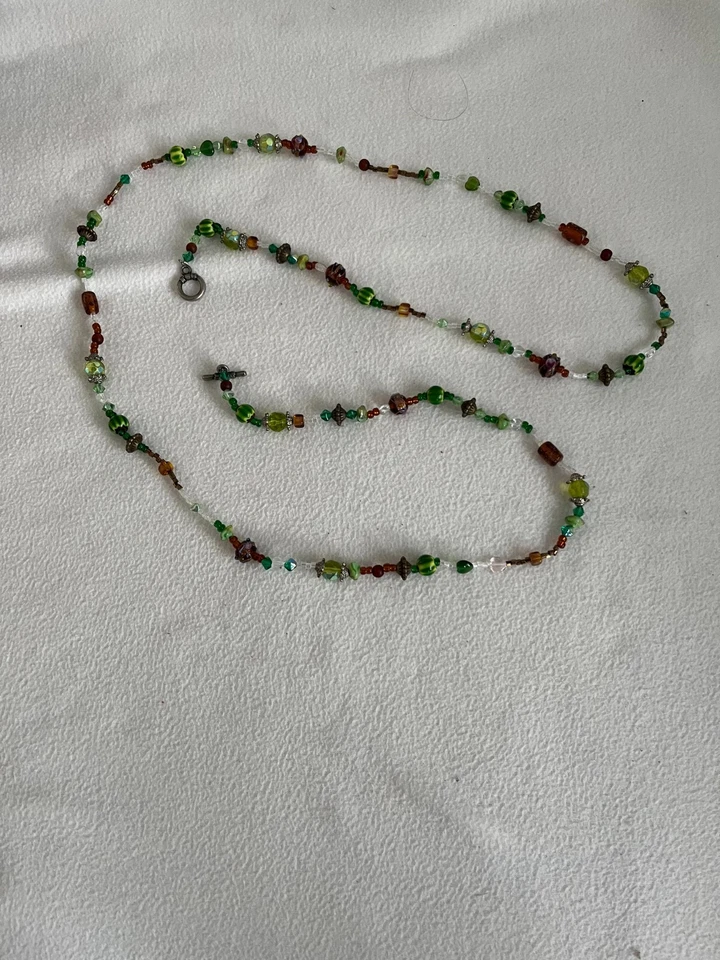 Perlenkette lang - Kunststoffteile - grün,braun, weiss - Bild 1 von 1