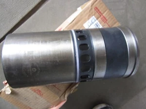 GENUINE OEM Detroit Diesel Cylinder Liner 23508383 "L" For V92 92 Series Engine - Picture 1 of 1