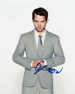 ELIJAH WOOD handsigniert FANTASTISCHES 8x10 CLOSEUP PORTRAIT original mit UACC RD COA - Bild 1 von 2