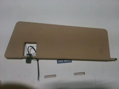 Driver Sun Visor 251 Type Roof Illuminated Fits 06-13 MERCEDES R-CLASS 117407 - Image 1 of 4