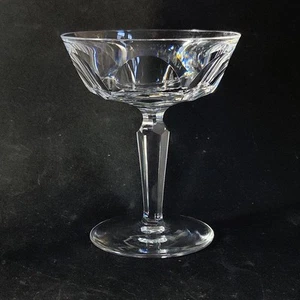 WATERFORD SHEILA CHAMPAGNE GLASS, Cut Lead Crystal, 4 3/4", 6 Oz, IRELAND - Picture 1 of 6