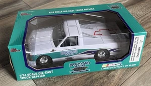 1995 Racing Champions Nascar Brickyard 400 Limited Edition 1:24 Die-cast Truck - Picture 1 of 7