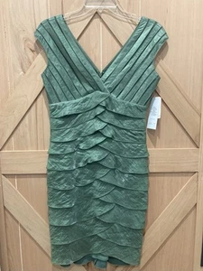 NEW Adrianna Papell Petite Sz 6 Green Tiered Ruffle Cocktail Event Dress  - Picture 1 of 9