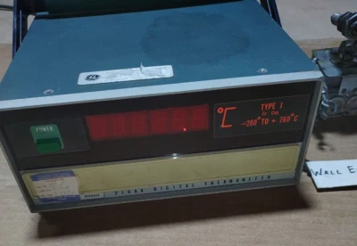 Fluke 2100A Temperature Controller =Used= Tested = Working - Image 1 of 4