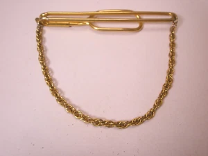 2"-5/16" Prince of Wales Chain Gold Tone Vintage SWANK Pendant Tie Bar Clip - Picture 1 of 5