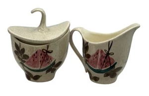 Red Wing Pottery Tampico Creamer And Sugar Bowl With Lid Fruit Pattern - Picture 1 of 7