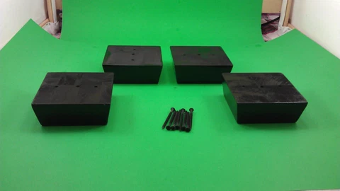 4 WOOD HEAVY-DUTY PYRAMID-SHAPED LEGS Cover