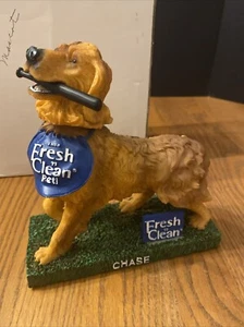 Chase The Bat Dog Bobblehead - SGA  July 3, 2007  - Trenton Thunder Yankees - Picture 1 of 13