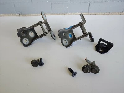 2009-2012 Lincoln MKS Door Hinge Black Set Upper Lower Passenger Front  - Image 1 of 4