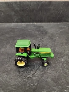 John Deer Diecast 5571 Tractor U Series #3042U, 3" Long - Picture 1 of 7