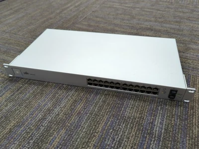 Ubiquiti Networks UniFi US-24 24 Ports Rack-Mountable Gigabit Ethernet Switch - Image 1 of 4