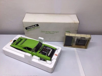 Danbury Mint 1969 Dodge Charger Pro Street modelo fundido 1:24 Hemi Mopar na caixa - Imagem 1 de 4