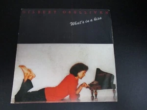 Gilbert O'Sullivan 1980 CBS 45RPM-What's In A Kiss /Picture Sleeve/Stereo - Picture 1 of 6