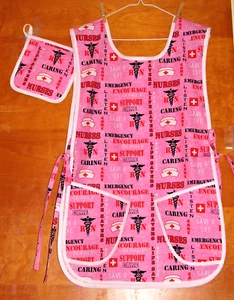 HANDMADE COBBLER APRON - PLUS SZ -NURSES MEDICAL - MOTHER'S DAY - VINTAGE- RETRO - Picture 1 of 2