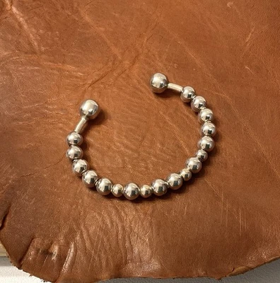 925 Sterling Silver Vintage Ball Bead Cuff Bracelet - Image 1 of 3