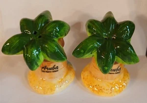 Palm Tree Salt Pepper Shakers Beachy Kitchen Decor Aruba Souvenir - Picture 1 of 9