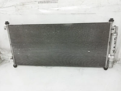 Condensador de aire acondicionado Honda Fit 2009-2013 aire acondicionado 80110-Tk6-A01 fabricante original Foto 1 de 4