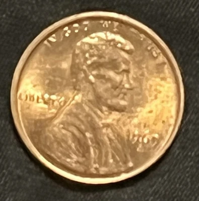 1969s  Double Die Obverse DDO Lincoln Memorial.  AU Beautiful Red Key Error Coin - Image 1 of 4