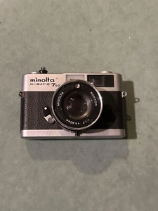 Minolta HI-Matic 7s II, con Rokkor 40 mm f/1,7 con estuche original Minolta - Imagen 1 de 4