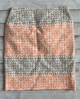 Falda lápiz para mujer Sara Campbell totalmente forrada bordada talla 4 naranja” Foto 1 de 4