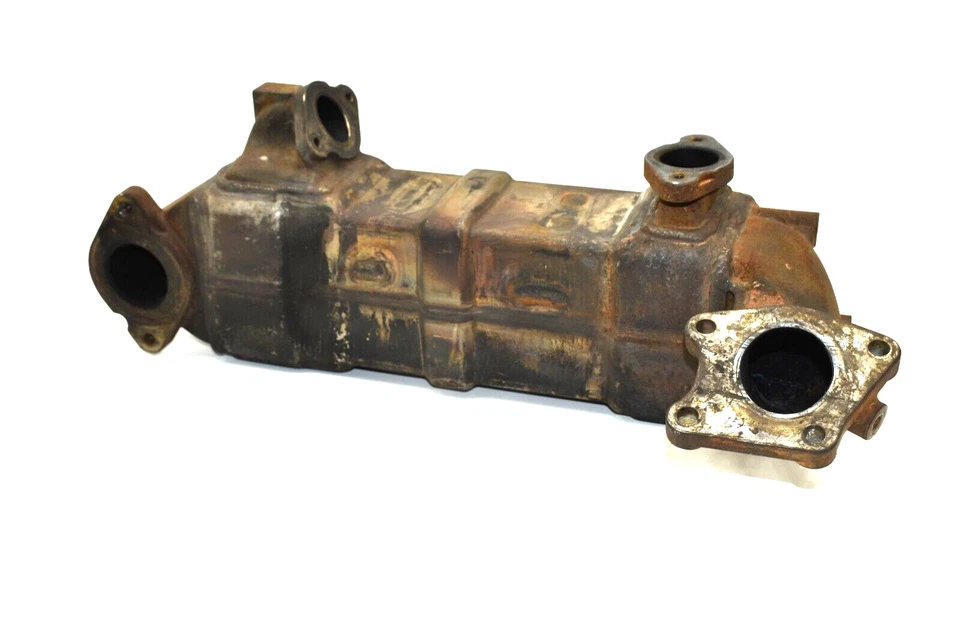 Chevrolet Silverado 2500HD 2017-2023 OE 6,6 L diésel enfriador EGR recirculación de gas Foto 1 de 4