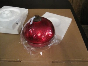 2023 HALLMARK RED MERCURY GLASS BALL ORNAMENT FRESH CUT PINE CANDLE 10 oz. - Picture 1 of 11