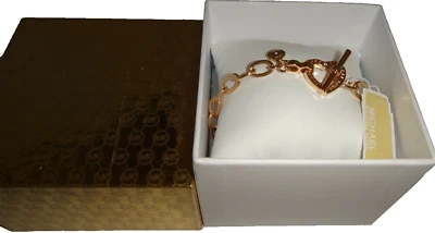 Brazalete Michael Kors MK Logo Corazón Oro Rosa Cadena Palanca MKJ7592791 + CAJA MK Foto 1 de 4