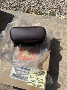 17-19 Ford F-250 SD Rear Center Headrest Cover FL3Z-18501A05-FA Brunello Leather - Imagen 1 de 6