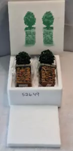 Dept. 56 Stone Corner Post With Holly Trees 2 (Pair)(2920Tote12) New In Box - Picture 1 of 11