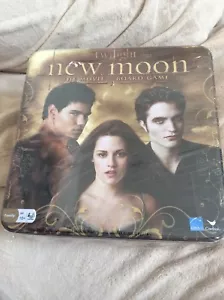 Twilight Saga New Moon Movie Family Board Game Robert Pattinson Kristen Stewart - Picture 1 of 5