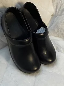 NEW DANSKO Black clog shoe size 41 Nurse Chef Work Professional FLAW NO BOX - Picture 1 of 11