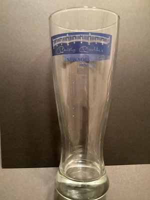 Vintage Mickey Mantle's Restaurant New York City Pint Glass - Image 1 of 2