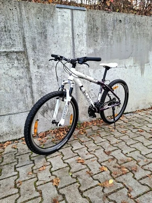 Scott Contessa 26 Zoll – sehr leichtes Fahrrad MTB - Bild 1 von 4
