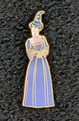 Prendedor Disney WDI Personajes en Sombreros de Hechicero - Lady Tremaine fr Cenicienta LE 200 Foto 1 de 4