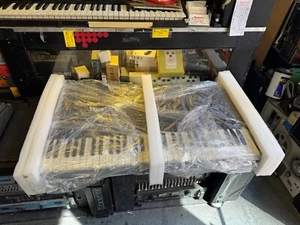 Lower Manual for Crumar Mojo 61 61-Key Single Manual Drawbar Organ  ARMENS - Picture 1 of 6