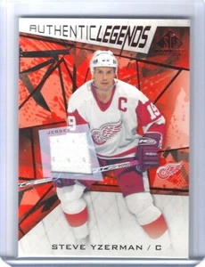 2021-22 SP Spiel gebraucht rote Trikots #102 Steve Yzerman - Bild 1 von 2