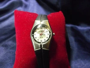 Reloj deportivo Armitron para mujer **Bonito** B61-1111 ZC - Imagen 1 de 3