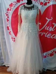 Wedding Dress size 12 white lace/tulle, check measurements, Z - Picture 1 of 6