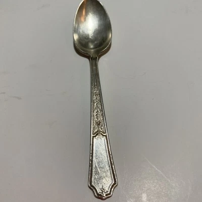 1847 ROGERS BROS ANCESTRAL SilverPlate Teaspoon- Art Deco 1924 FlatWare - Image 1 of 4