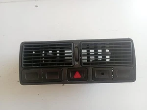 Air Vents Dashboard For VOLKSWAGEN Golf 4 Sedan 1J0819728C (97>03) - Picture 1 of 3