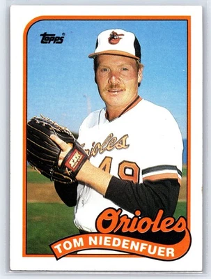 1989 Topps #651 Tom Niedenfuer - Baltimore Orioles - Image 1 of 2