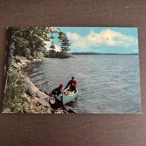 CANOE POSTCARD Paddlers Landing Canoe on a Rocky Shore Tichnor Bros Lusterchrome - Picture 1 of 2