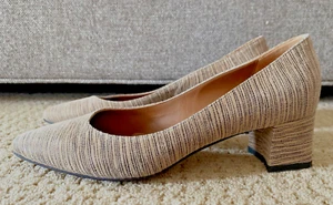AQUATALIA Phoebe Tan Suede Chunky Heel Sz 8.5 Pumps - Picture 1 of 9